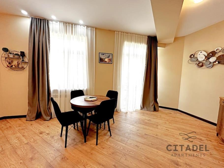 Apartments Tbilisi Esterno foto